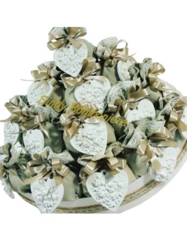 BOMBONIERA CONFEZIONATA SACCHETTO CUORE CHIC NASTRO CONFETTI CRESIMA COMUNIONE
