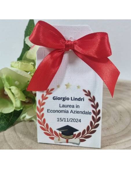 Bomboniere per laurea in economia aziendale scatoline corona d'alloro