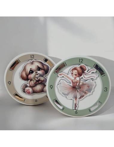 Bomboniere orologio in legno e plexiglas con la stampa di vari soggetti.