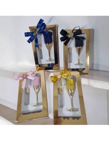 Bomboniere profumi persona rosa in velluto con scatola degustazione confetti