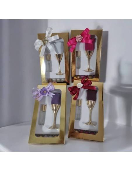 Bomboniere profumi persona rosa in velluto con scatola degustazione confetti