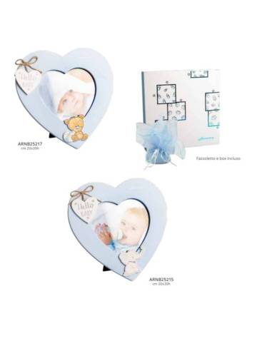 Bomboniere Harmony cornice portafoto cuore in legno per Battesimo bimbo