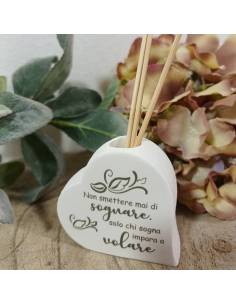 Bomboniera profumatore cuore frase e bastoncini originali