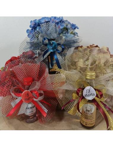 Bottiglie liquore mignon bomboniere diciottesimo personalizzate | Sindy Bomboniere