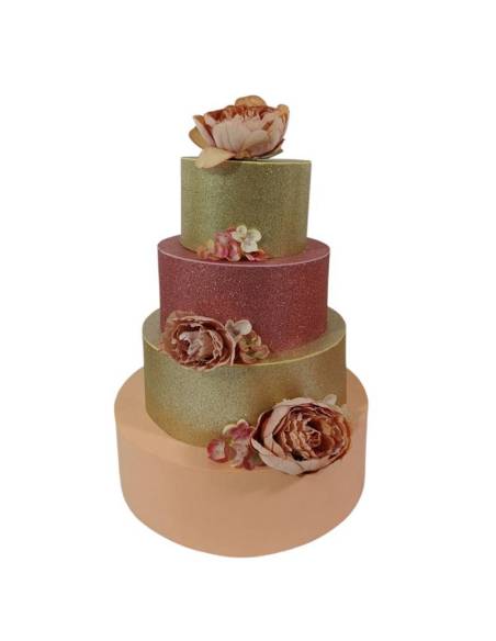 Torte finte scenografiche quattro piani con fiori