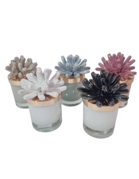 Candele profumate anemone in ceramica celeste tappo dorato
