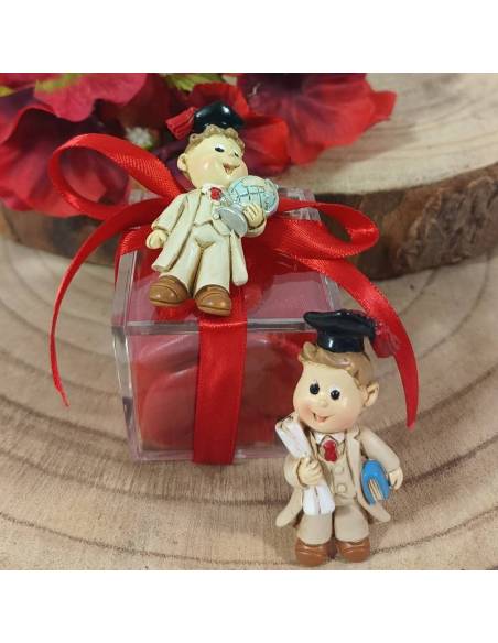 Scatole portaconfetti bomboniere per Laurea magneti laureando misti