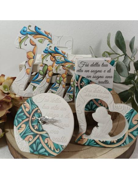 Torta bomboniera oggetti sacri famiglia di nazareth