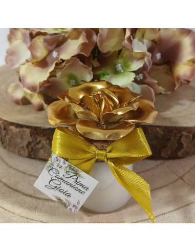 Candele profumate bomboniere fiore dorato in ceramica tag personalizzato