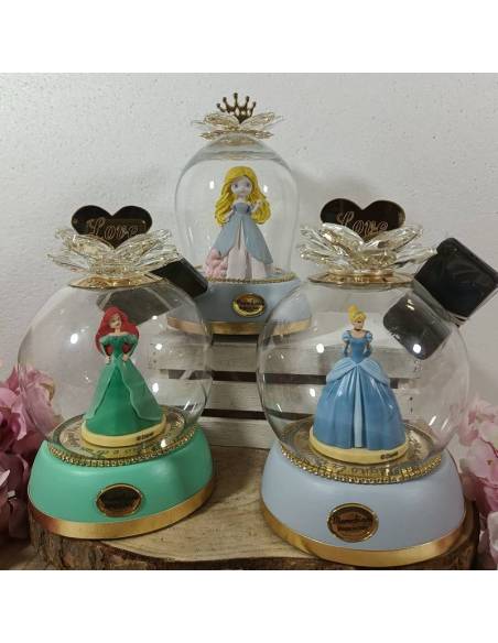 Torta bomboniere calamite principesse Disney miste | Sindy Bomboniere