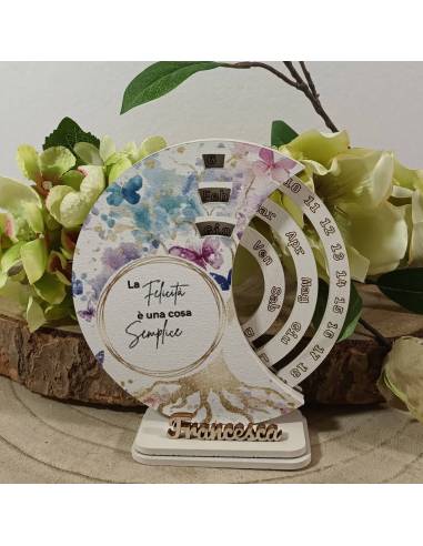 Bomboniere utili Calendario perpetuo farfalle colorate nome personalizzato in legno