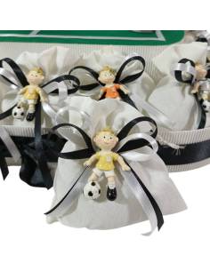 Bomboniere calciatori campo da calcio sacchettini portaconfetti magneti misti 2