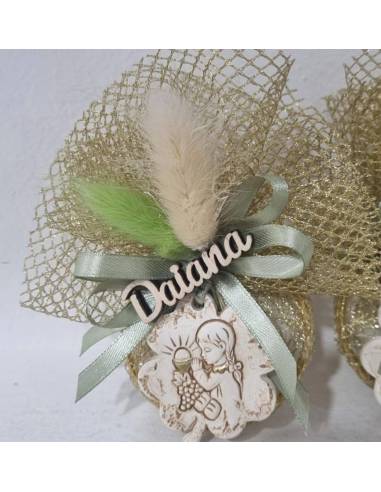 Cerchio e tulle bomboniere complete di 3 confetti bianchi