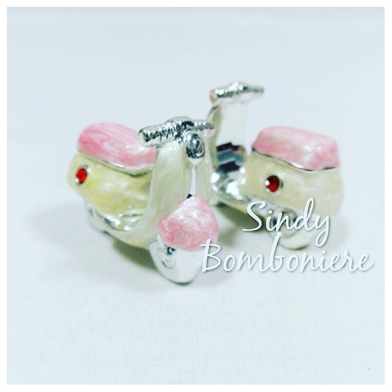 FAI DA TE bomboniere online VESPETTA rosa con piccolo strass da APPOGGIO  per nascita compleanno VESPA